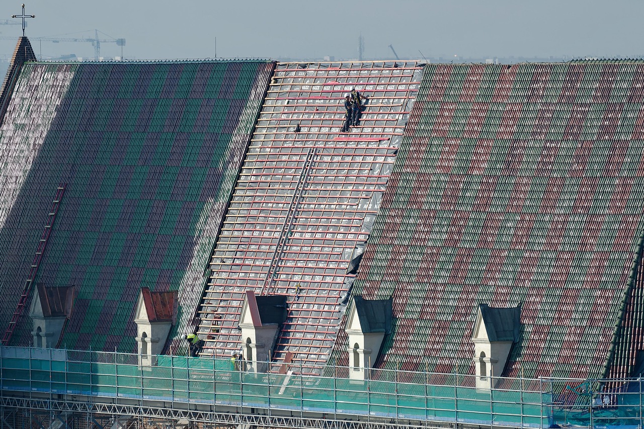 roof-6781721_1280