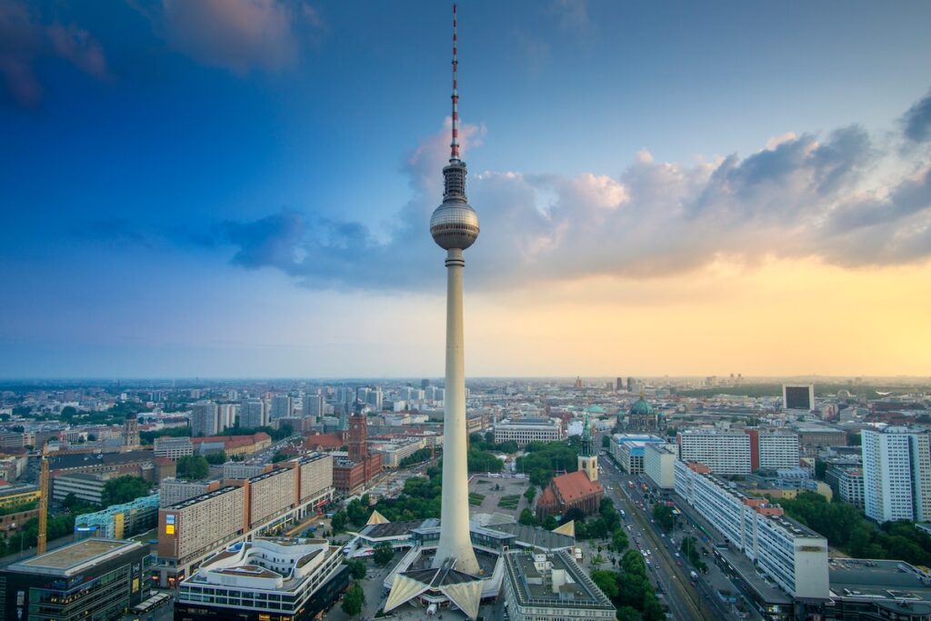 The City Guide to Berlin: TV Tower and skyline