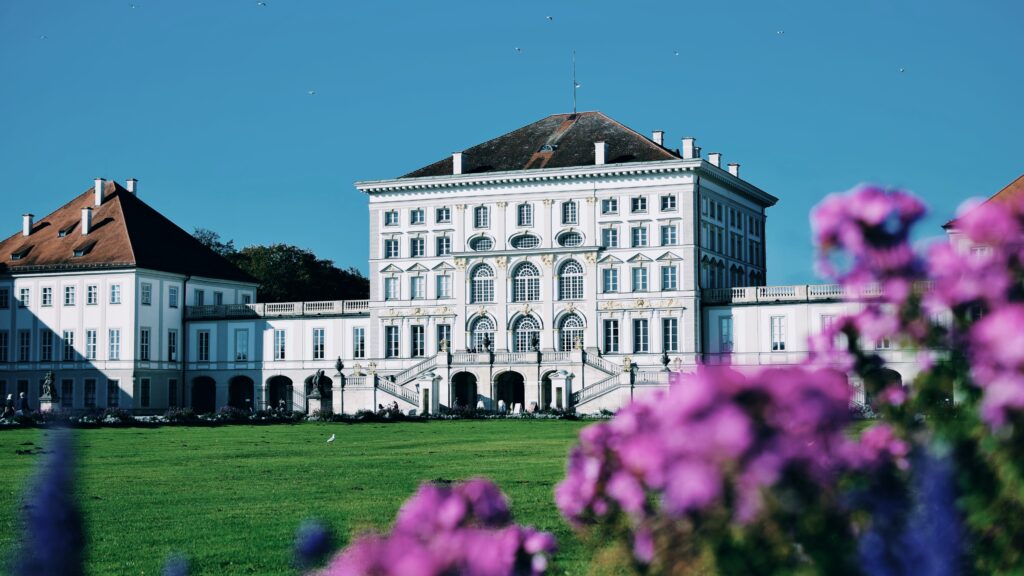 The City Guide to Munich: A view of Nymphenburg Palace