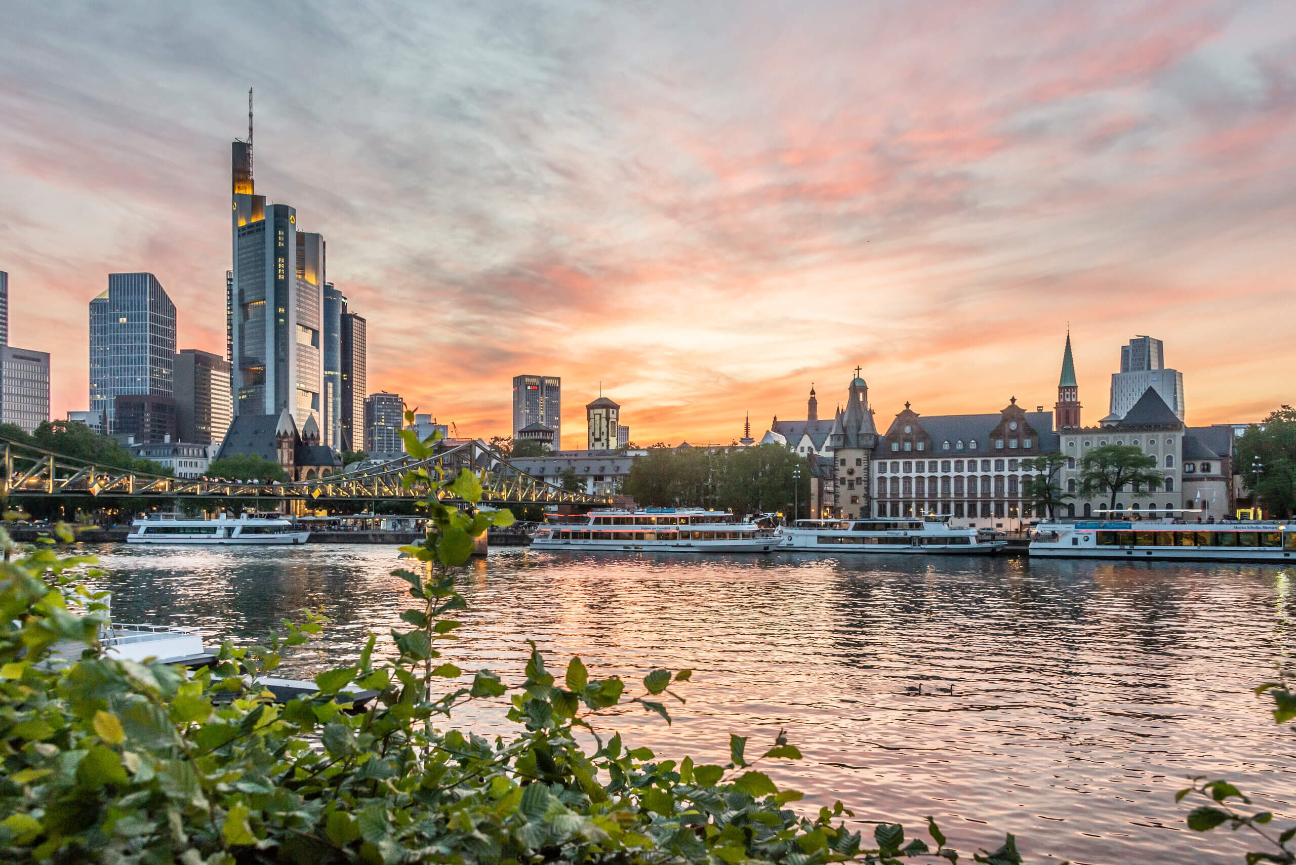 Frankfurt-Abendrot-Sonnenuntergang-Main – Wunderflats Blog EN – Wunderflats Blog EN